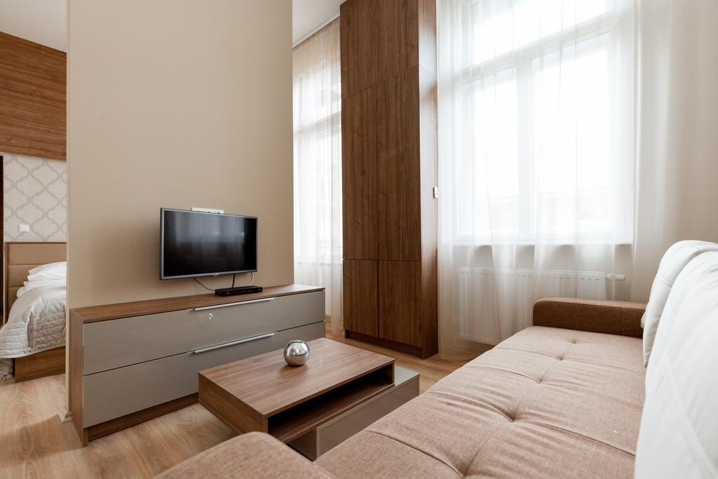 Holidays Concept Budapest Ngoại thất bức ảnh