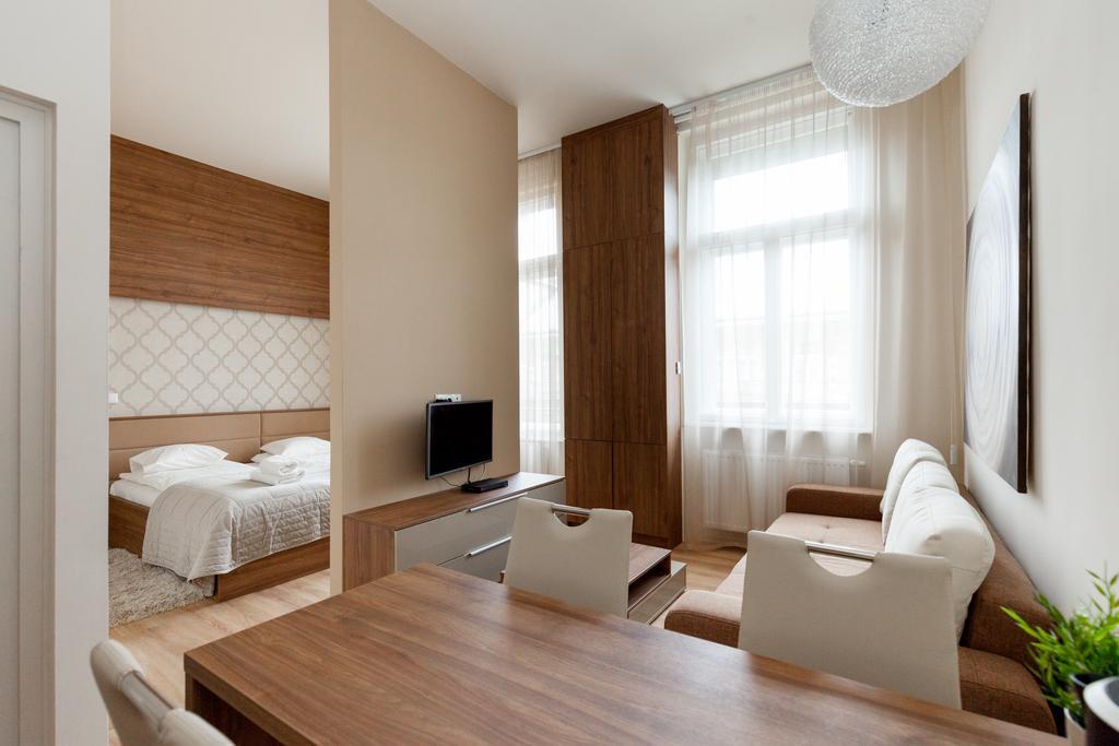 Holidays Concept Budapest Ngoại thất bức ảnh